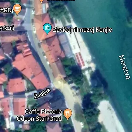 Old Town Apartman *
